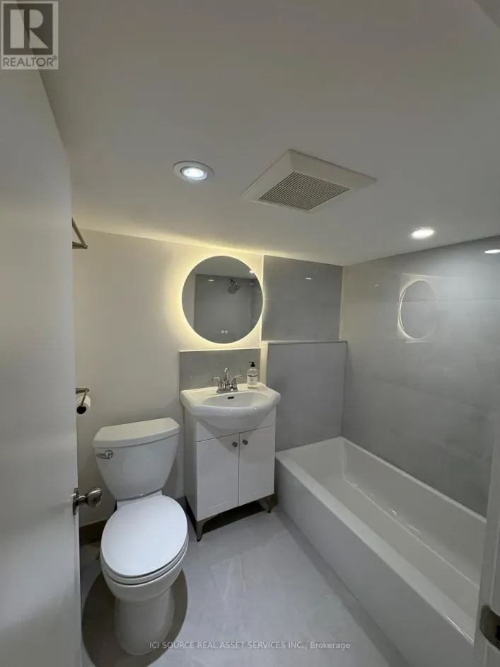 BSMT - 858 MANNING AVENUE, Toronto