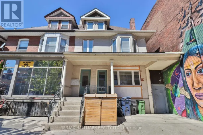 BSMT - 880 COLLEGE STREET, Toronto