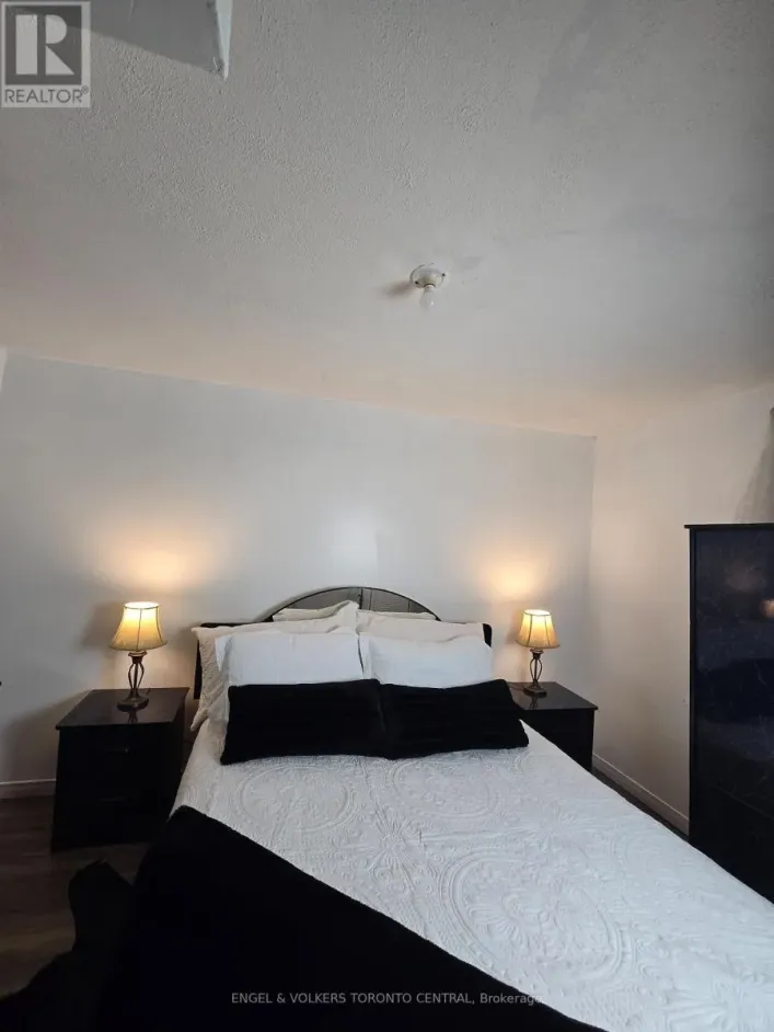 BSMT - 9 SHADEMASTER COURT, Toronto