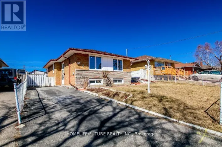 BSMT - 90 MOUNTLAND DRIVE, Toronto