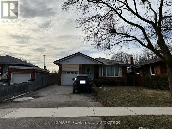 BSMT - 93 JEFFCOAT DRIVE, Toronto