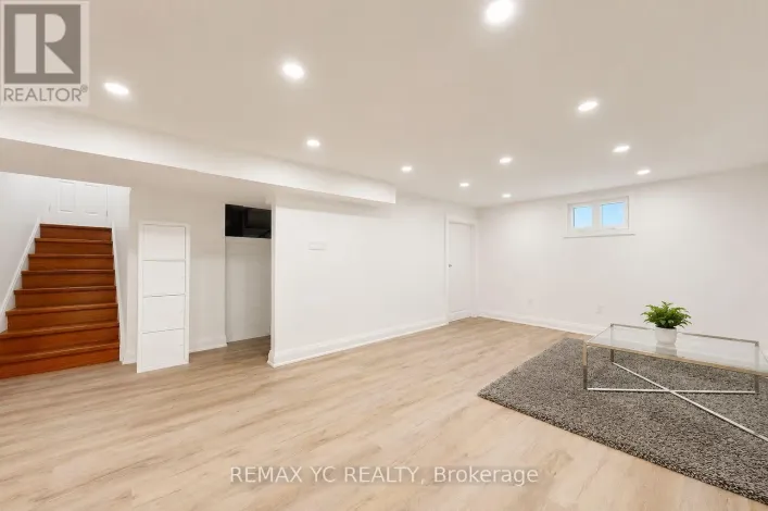 BSMT - 99 SHEPPARD AVENUE E, Toronto