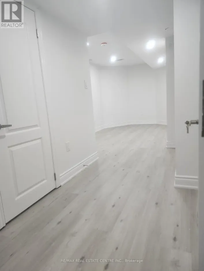 BSMT2 - 1 BRANIGAN CRESCENT, Halton Hills