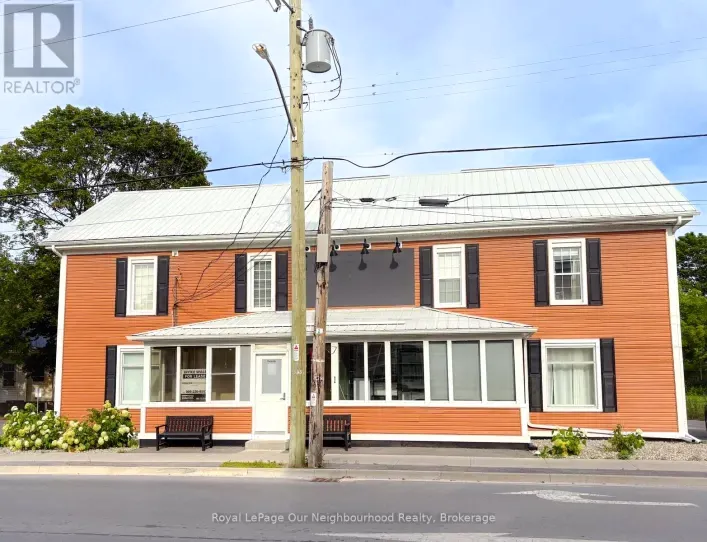 C - 1 LAKE STREET, Prince Edward County