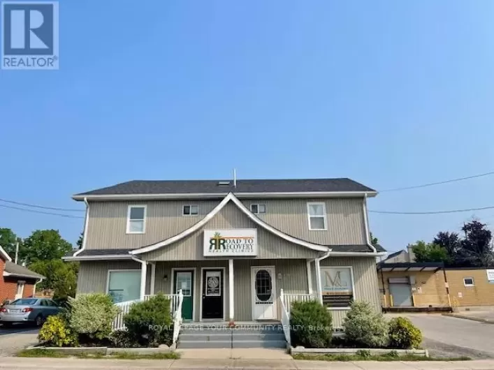 C - 13 JOHN STREET, Bradford West Gwillimbury