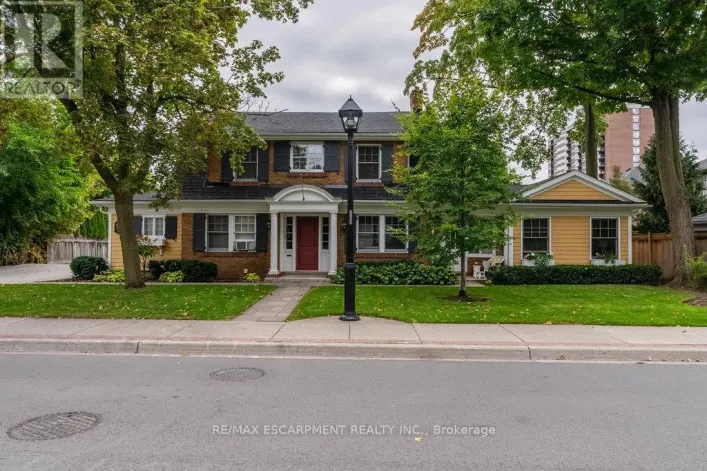 C - 2080 CAROLINE STREET, Burlington