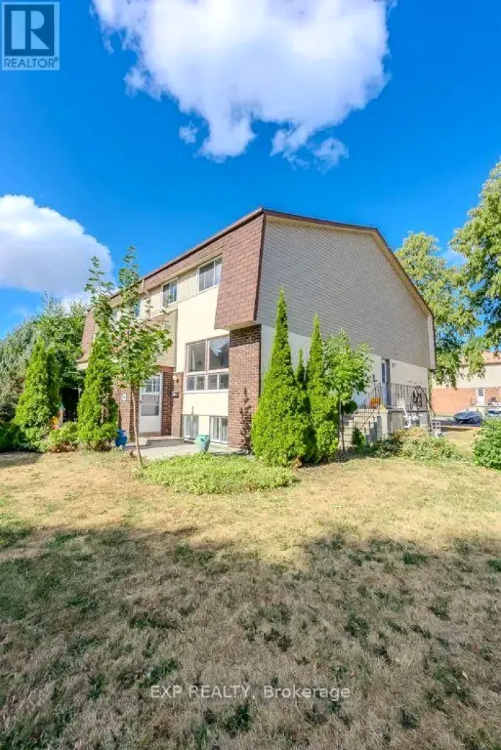 C - 37 FORESTER CRESCENT, Ottawa