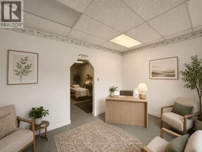 C2 - 206 PERRY STREET, Clearview