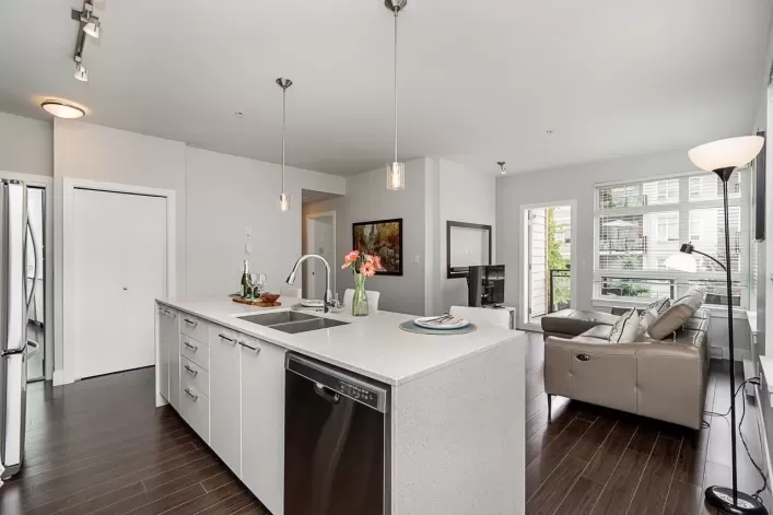 C221 20211 66 AVENUE, Langley