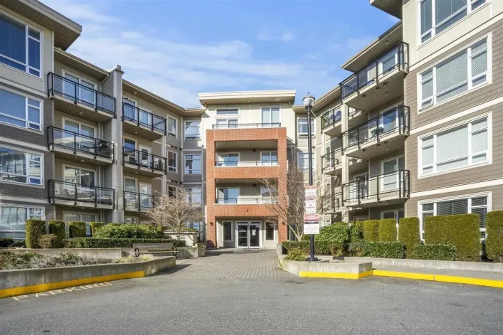 C421 20211 66 AVENUE, Langley