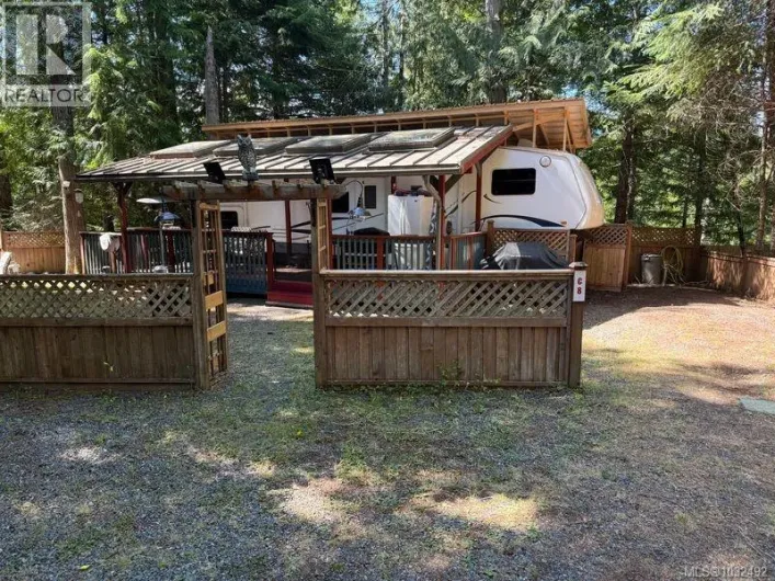 C8 2650 Turnbull Rd, Qualicum Beach