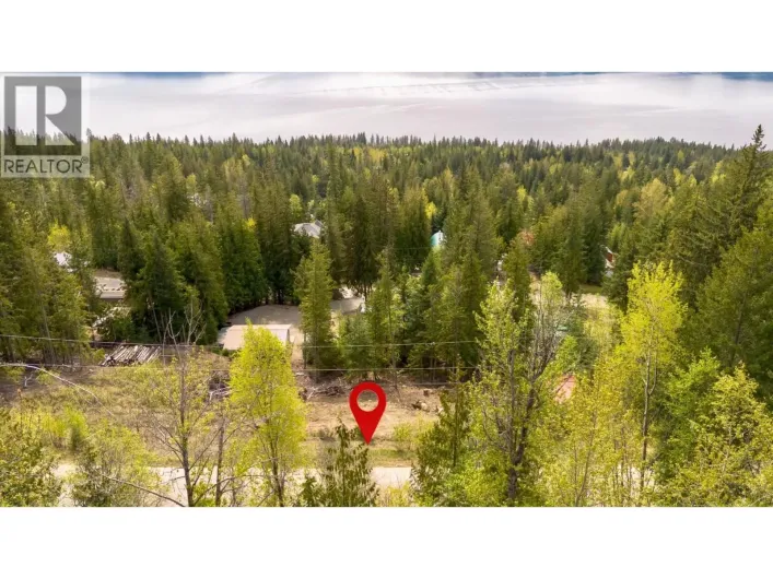 Castle Heights Lot# 68, Anglemont
