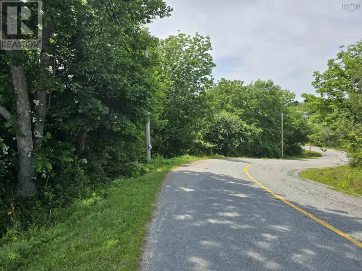 Centennial Avenue, Lunenburg