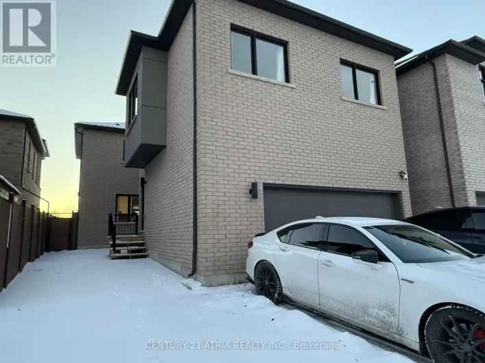 COACH HOUSE - 237 WEBB STREET, Markham