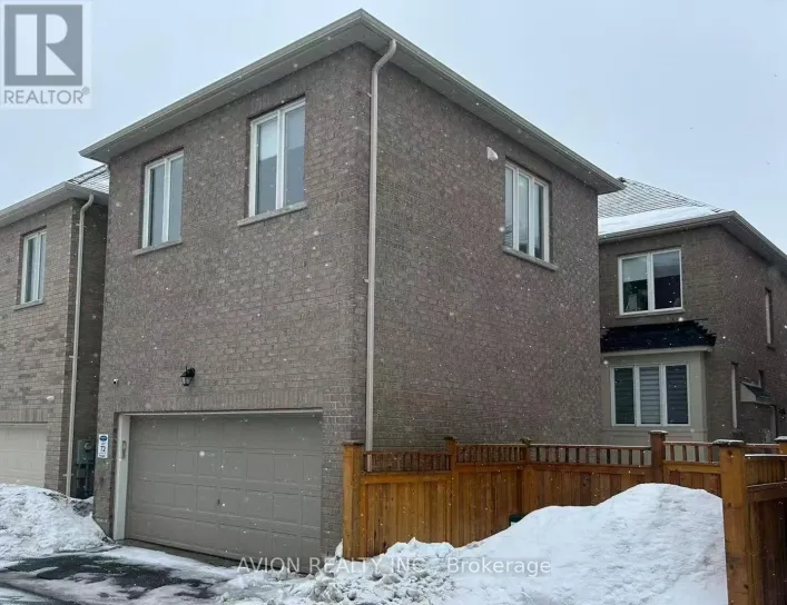 COACH HOUSE - 542 WHITES HILL AVENUE, Markham