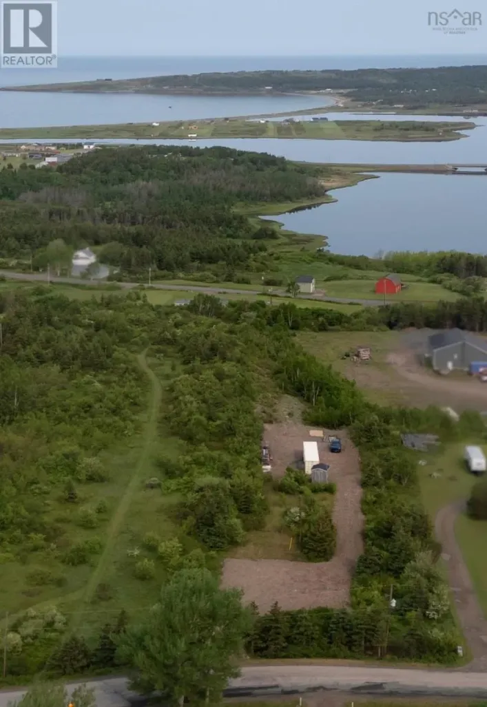 Cormier Road, Plateau