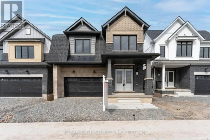 CRES - 82 STARBOARD CRESCENT, Welland