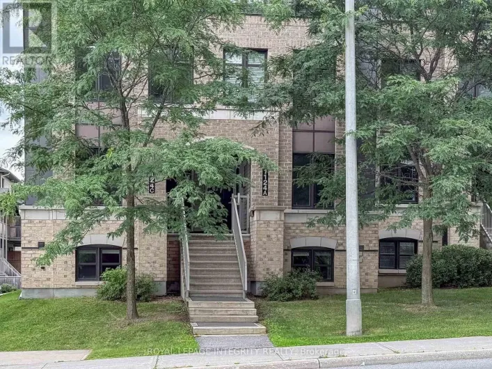 D - 1124 KLONDIKE ROAD, Ottawa