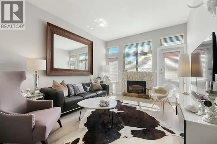 D 136 W 4TH STREET, North Vancouver