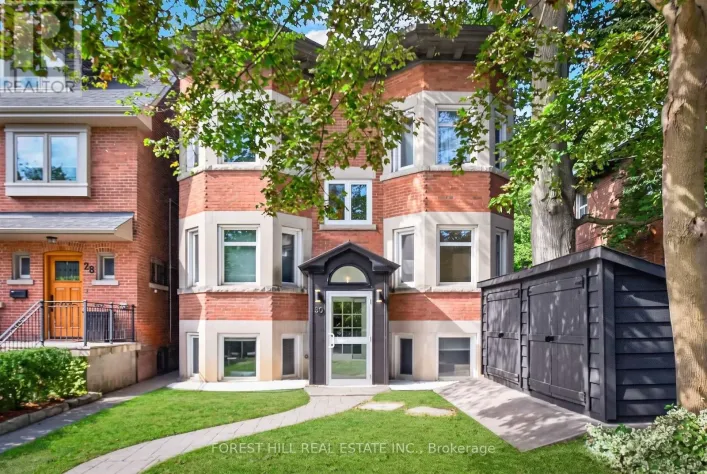 D - 30 PINEWOOD AVENUE, Toronto