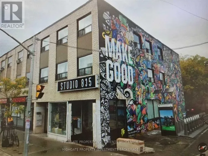 D - 835 BLOOR STREET W, Toronto