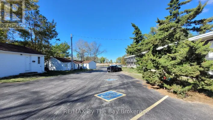 D03 - 280 RIVER ROAD E, Wasaga Beach