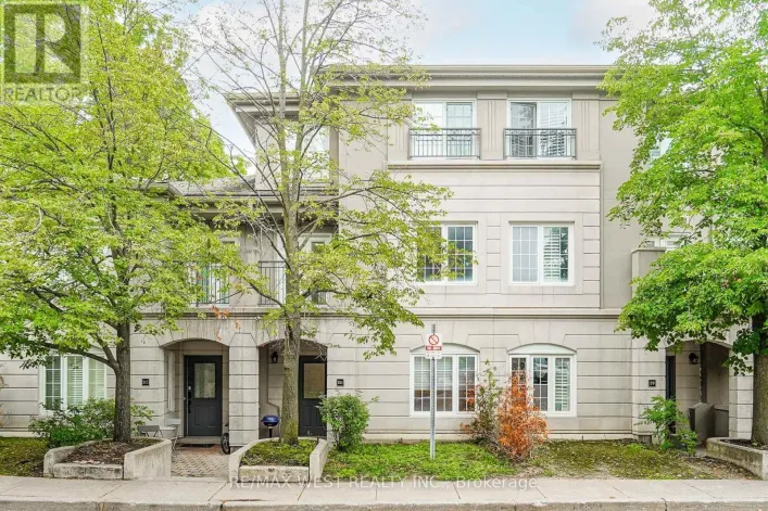 D11 - 108 FINCH AVENUE W, Toronto