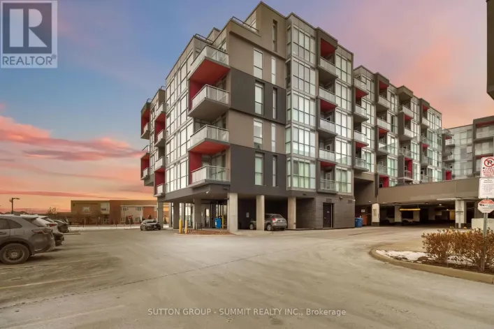 D422 - 5220 DUNDAS STREET, Burlington