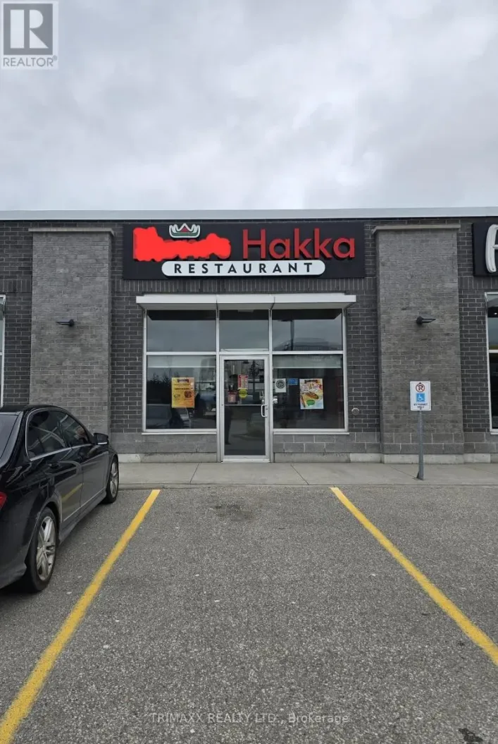 E 104 - 4195 KING STREET, Kitchener