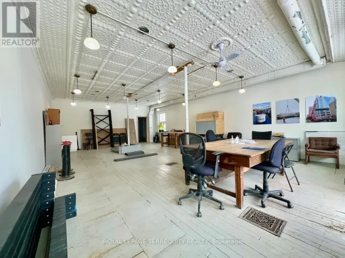 E1 - 132 HIGHWAY 7, Pickering