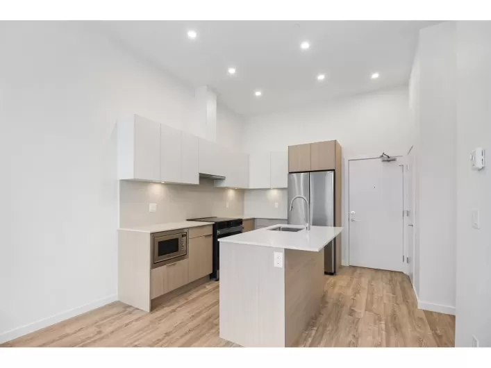 E101 10829 140 STREET, Surrey