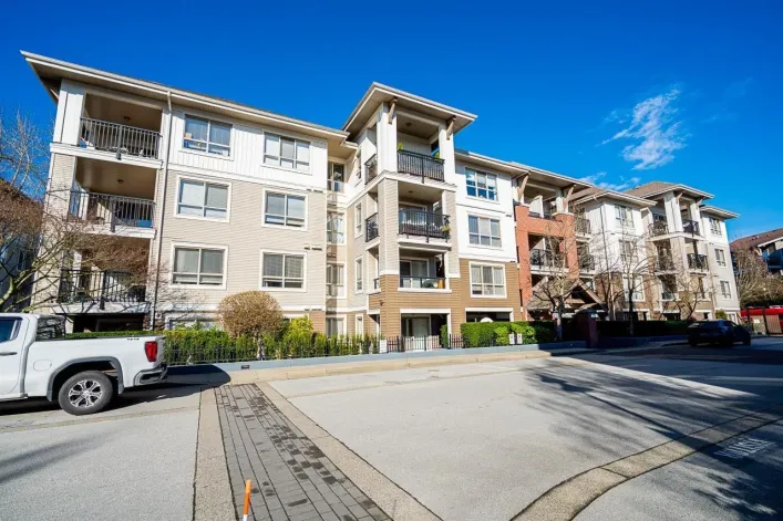 E104 8929 202 STREET, Langley