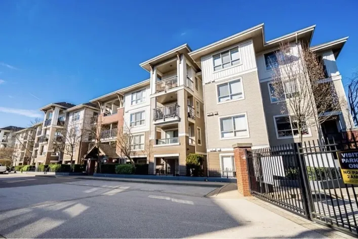 E209 8929 202 STREET, Langley
