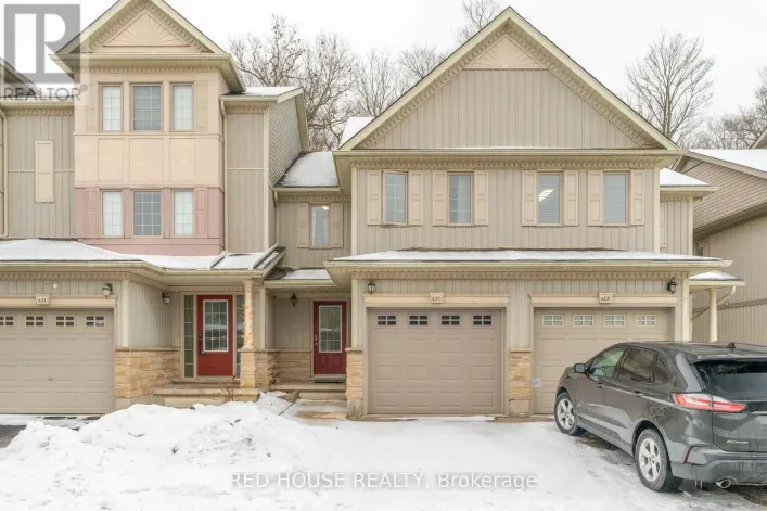 E30 - 110 ACTIVA AVENUE, Kitchener