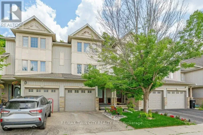 E33 - 110 ACTIVA AVENUE, Kitchener