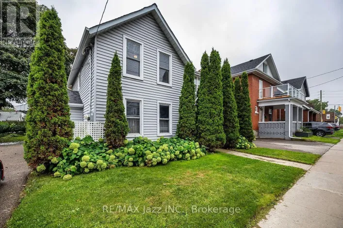 EAST - 97 ADELAIDE AVENUE E, Oshawa