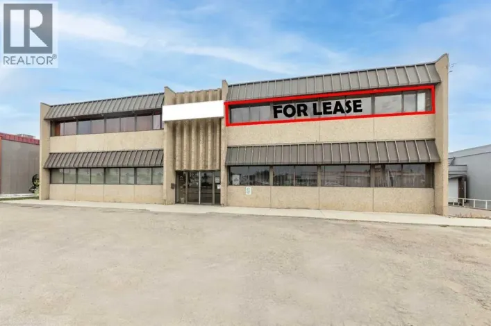 East Half, Top Floor 5720 44 Street, Lloydminster