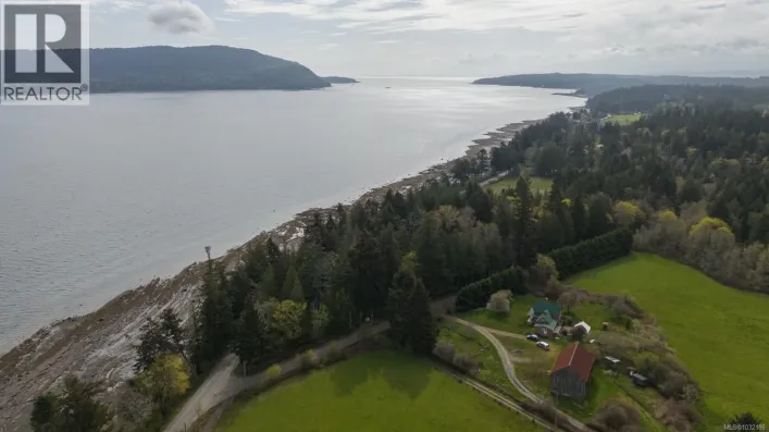 East Rd, Denman Island