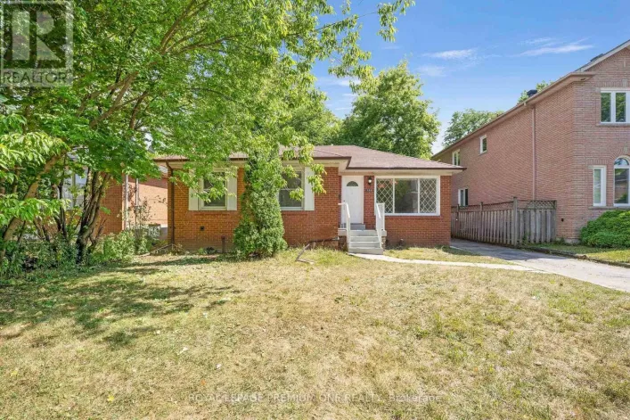 ENTIRE - 139 MCKEE AVENUE, Toronto