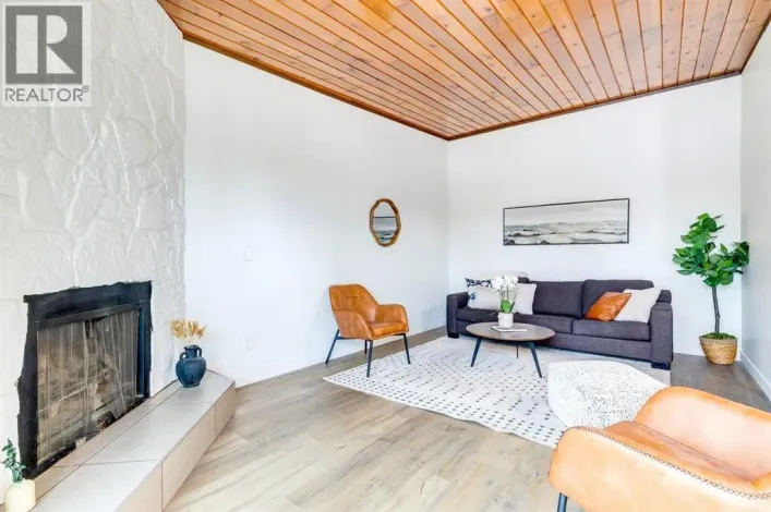 F, 1415 44 Street SE, Calgary