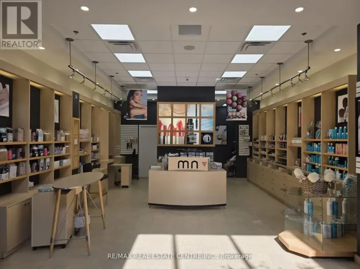 F12B - 84 LYNDEN ROAD, Brant