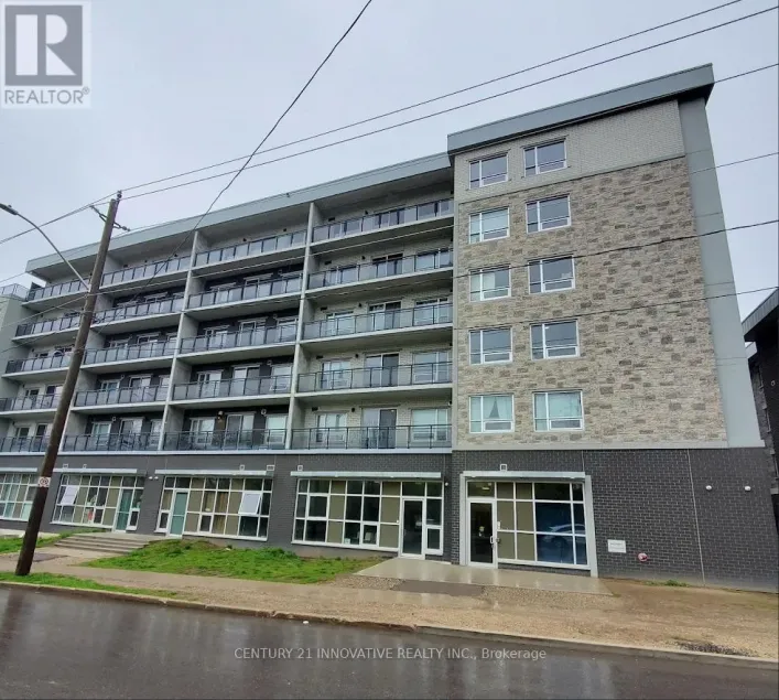 #F415 - 275 LARCH STREET, Waterloo