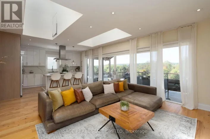 FARMHOUSE SUITE - 15724 HURONTARIO STREET, Caledon