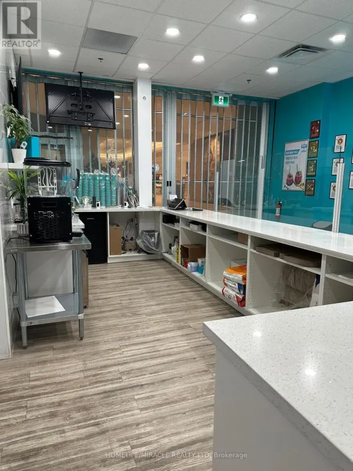 G002 - 777 GUELPH LINE, Burlington