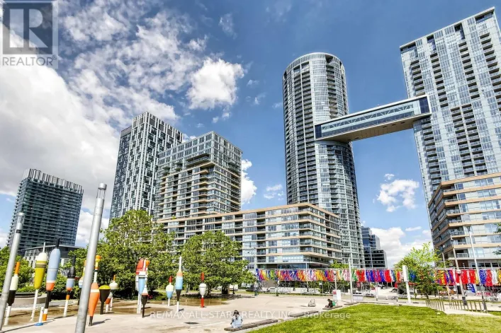 G08 - 110 FORT YORK BOULEVARD, Toronto