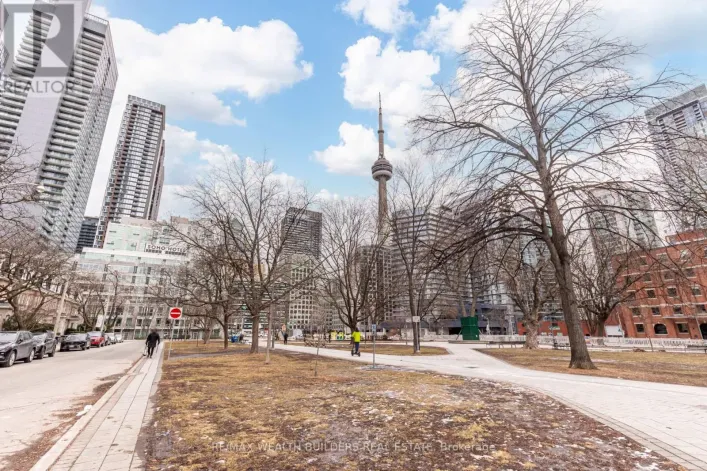 G09 - 350 WELLINGTON STREET W, Toronto