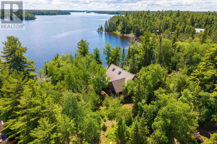 G-1425 Ben Island, Rainy Lake IS, Fort Frances