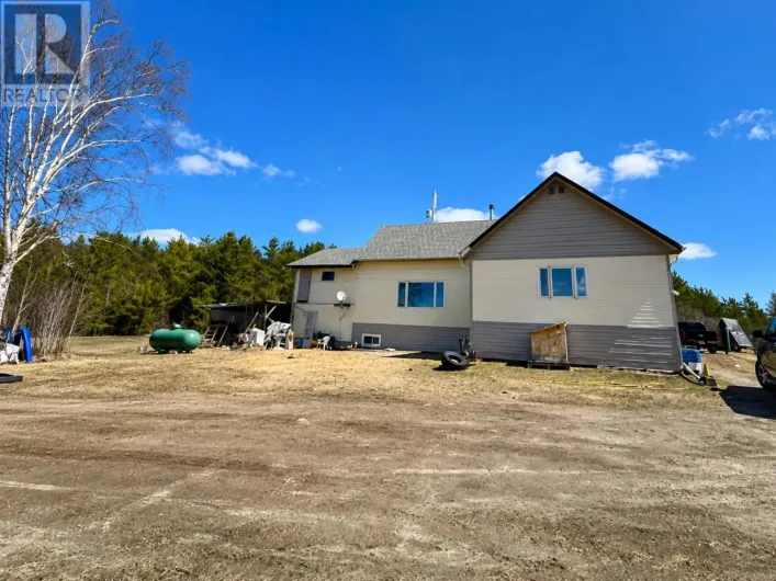 G1649 Flanders RD N, Atikokan