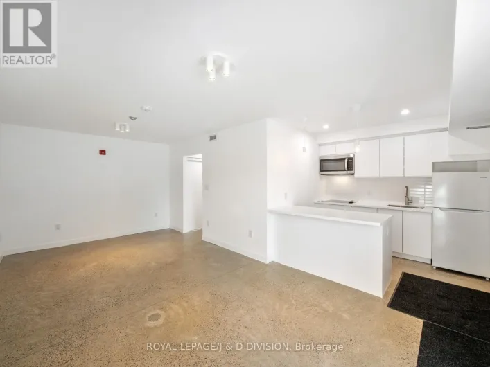 G3 - 325 SAMMON AVENUE, Toronto
