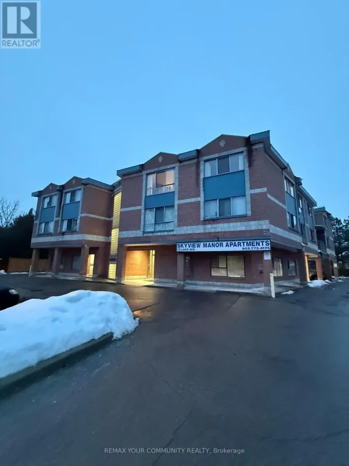 G4 - 72 LAKE AVENUE, Richmond Hill